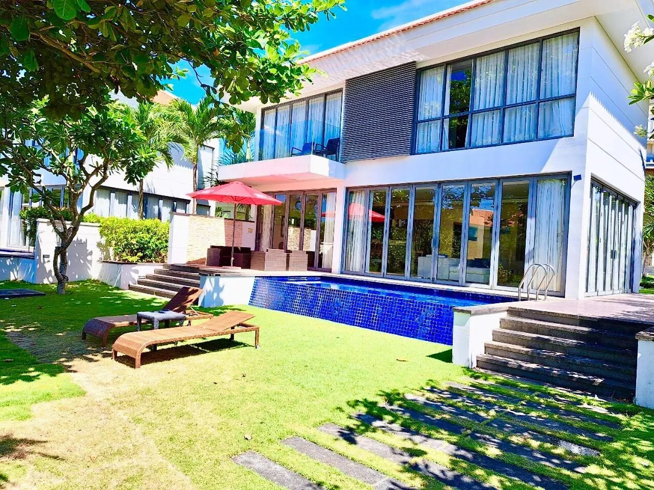 Danang Amazing Ocean Villas
