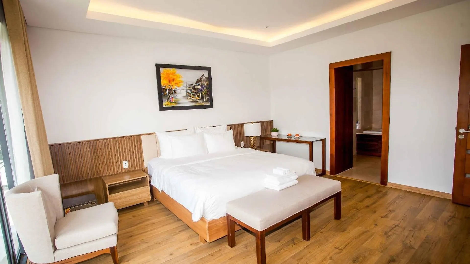Danang Amazing Ocean Villas